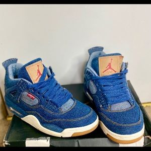 Jordan retro 4 denim
